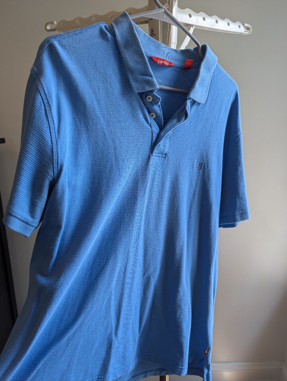 IZOD Mens XL Light Blue Short Sleeve Pique Polo Shirt Embroidered Logo